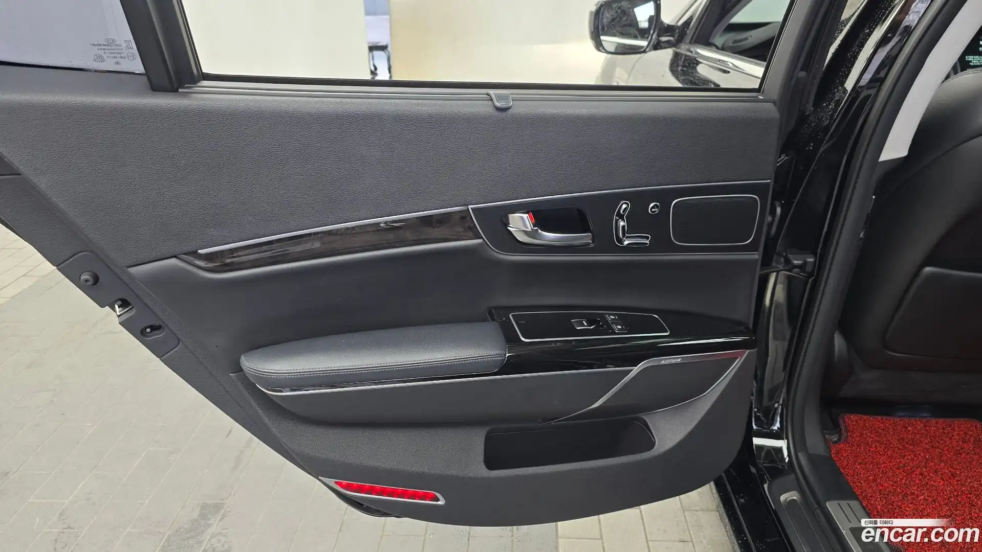 K9 Kia 2017.2-INNER-035