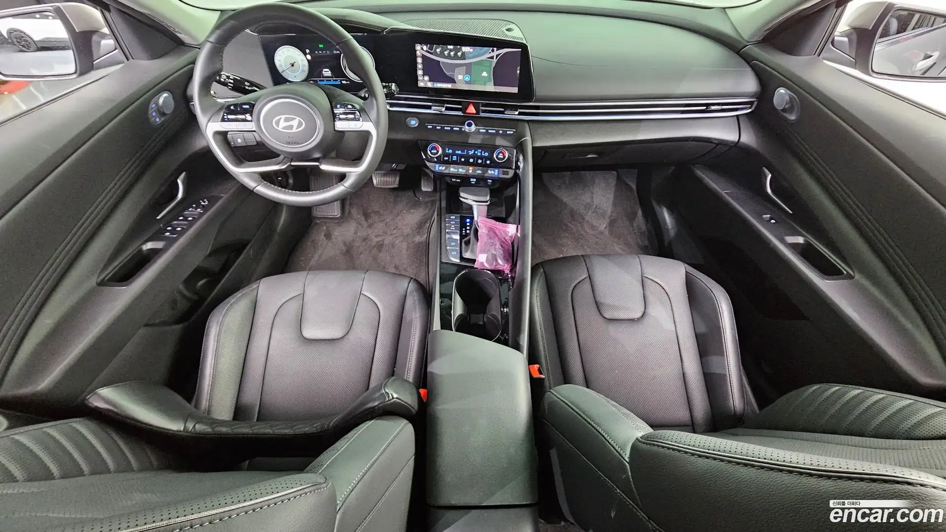 AVANTE Hyundai 2024.6-INNER-007