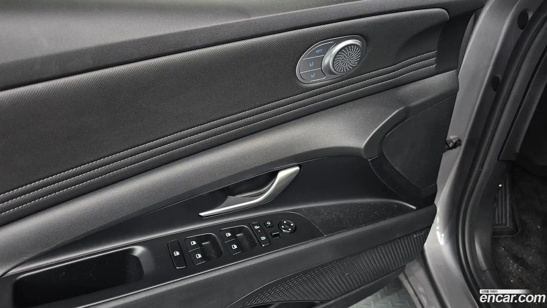 AVANTE Hyundai 2024.6-OPTION-017