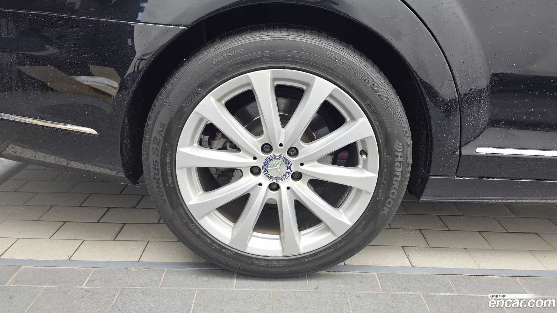 S-Class Mercedes-Benz 2011.2-OUTER-005