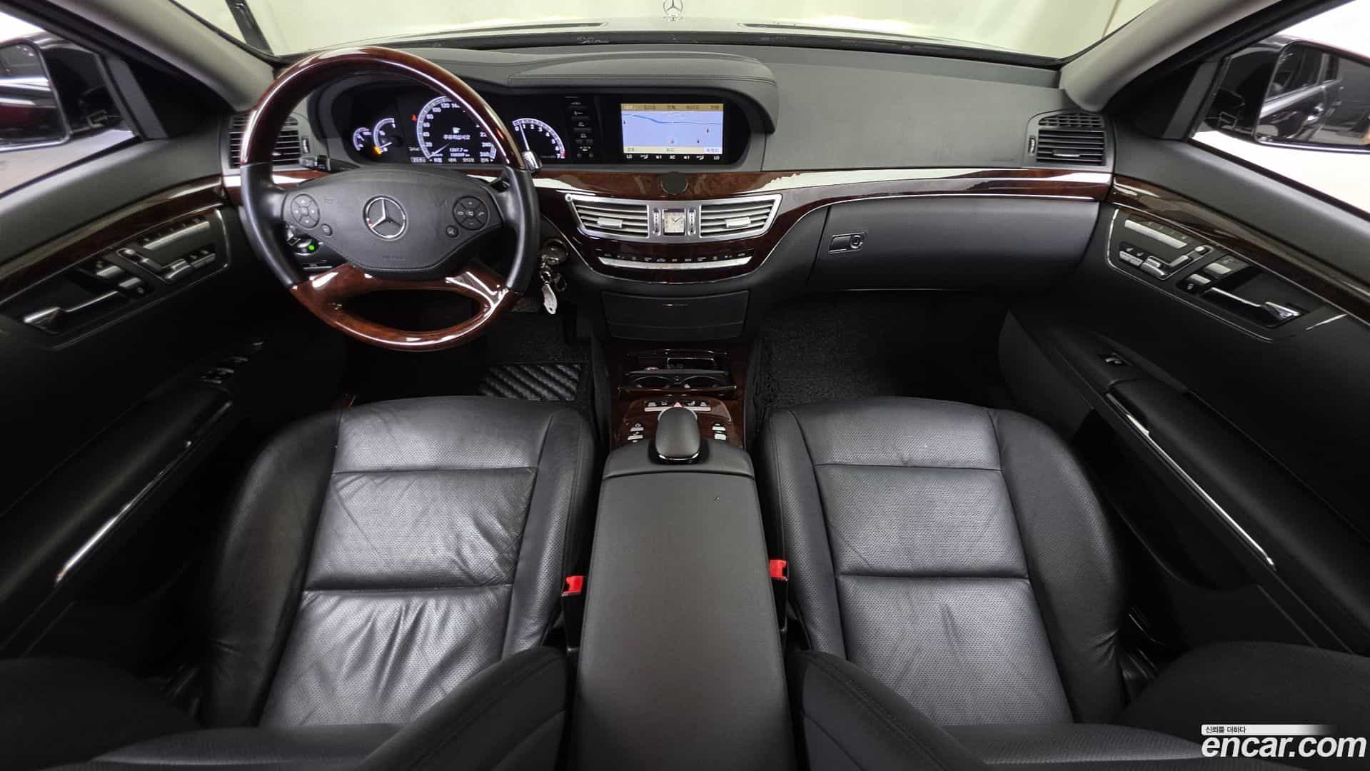 S-Class Mercedes-Benz 2011.2-INNER-007