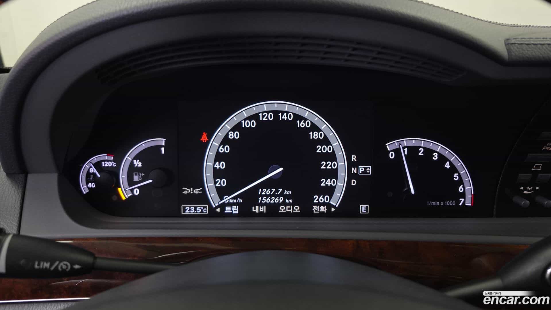 S-Class Mercedes-Benz 2011.2-INNER-008