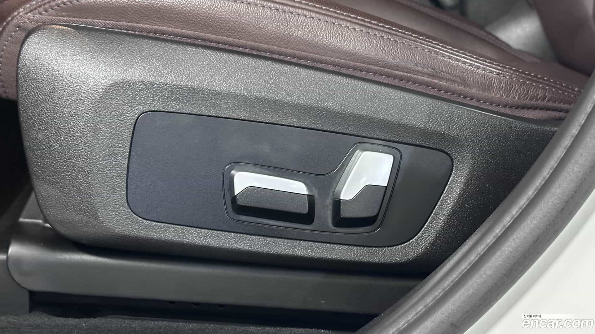 X4 BMW 2021.8-OPTION-019