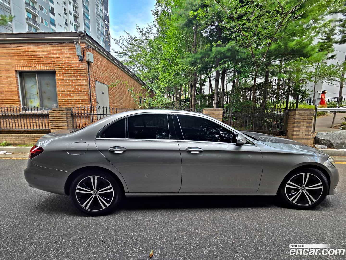 E-Class Mercedes-Benz 2021.3-OUTER-005