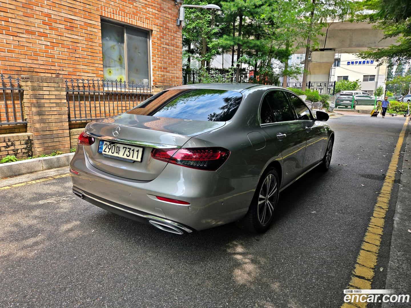 E-Class Mercedes-Benz 2021.3-INNER-008