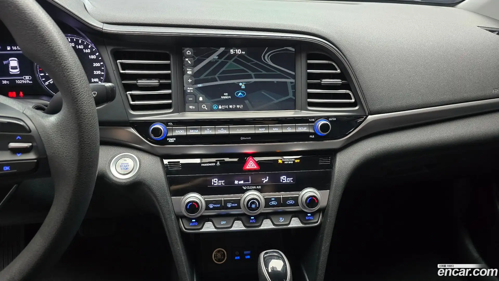 AVANTE Hyundai 2019.11-OPTION-018