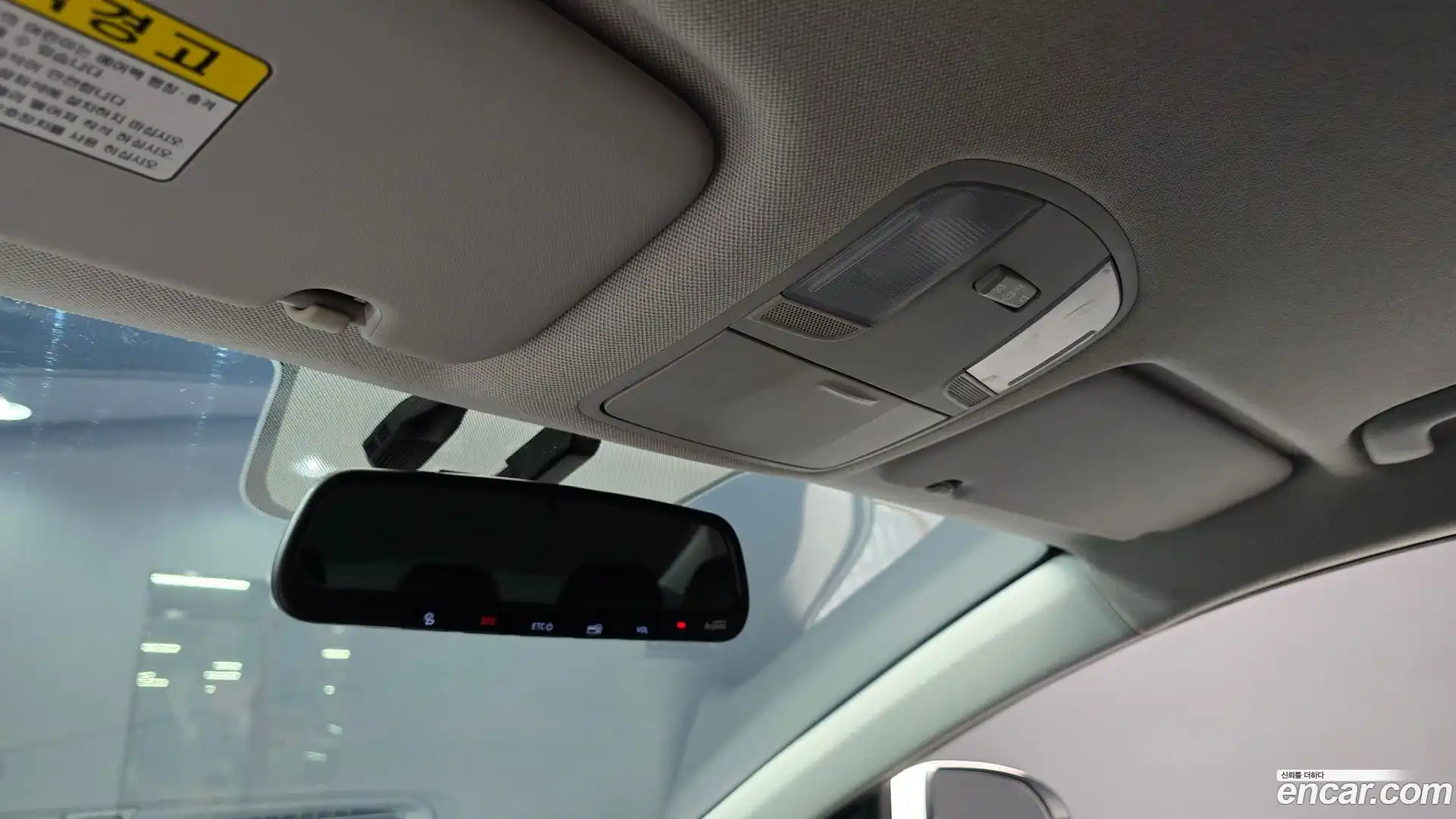 AVANTE Hyundai 2019.11-OPTION-024