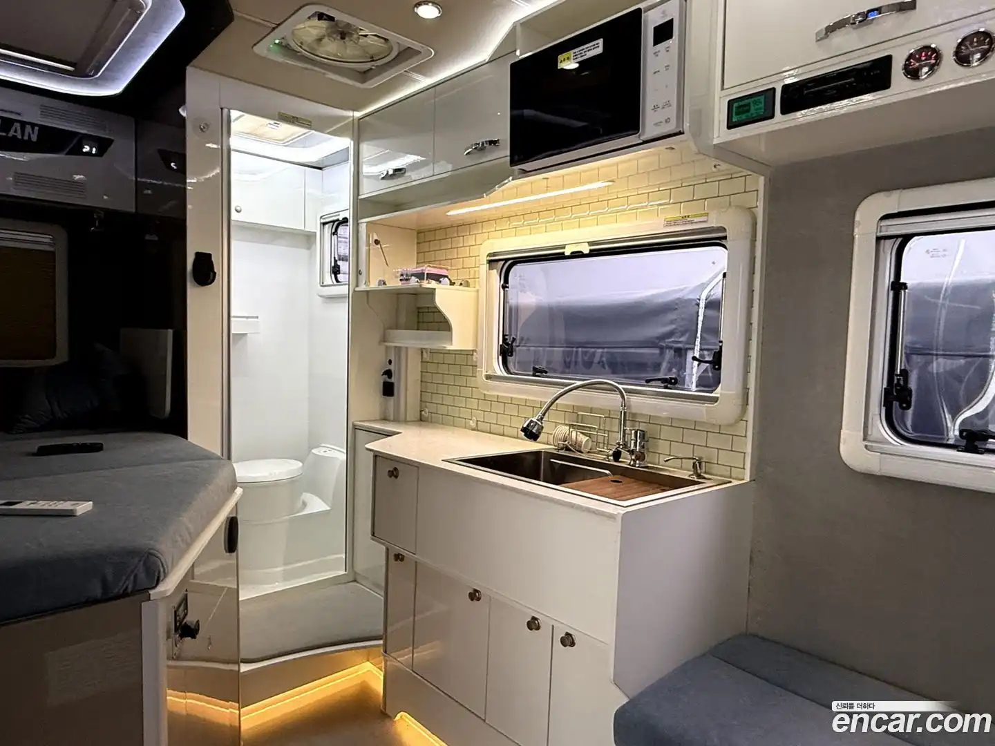 Staria Hyundai 2022.11-OPTION-022