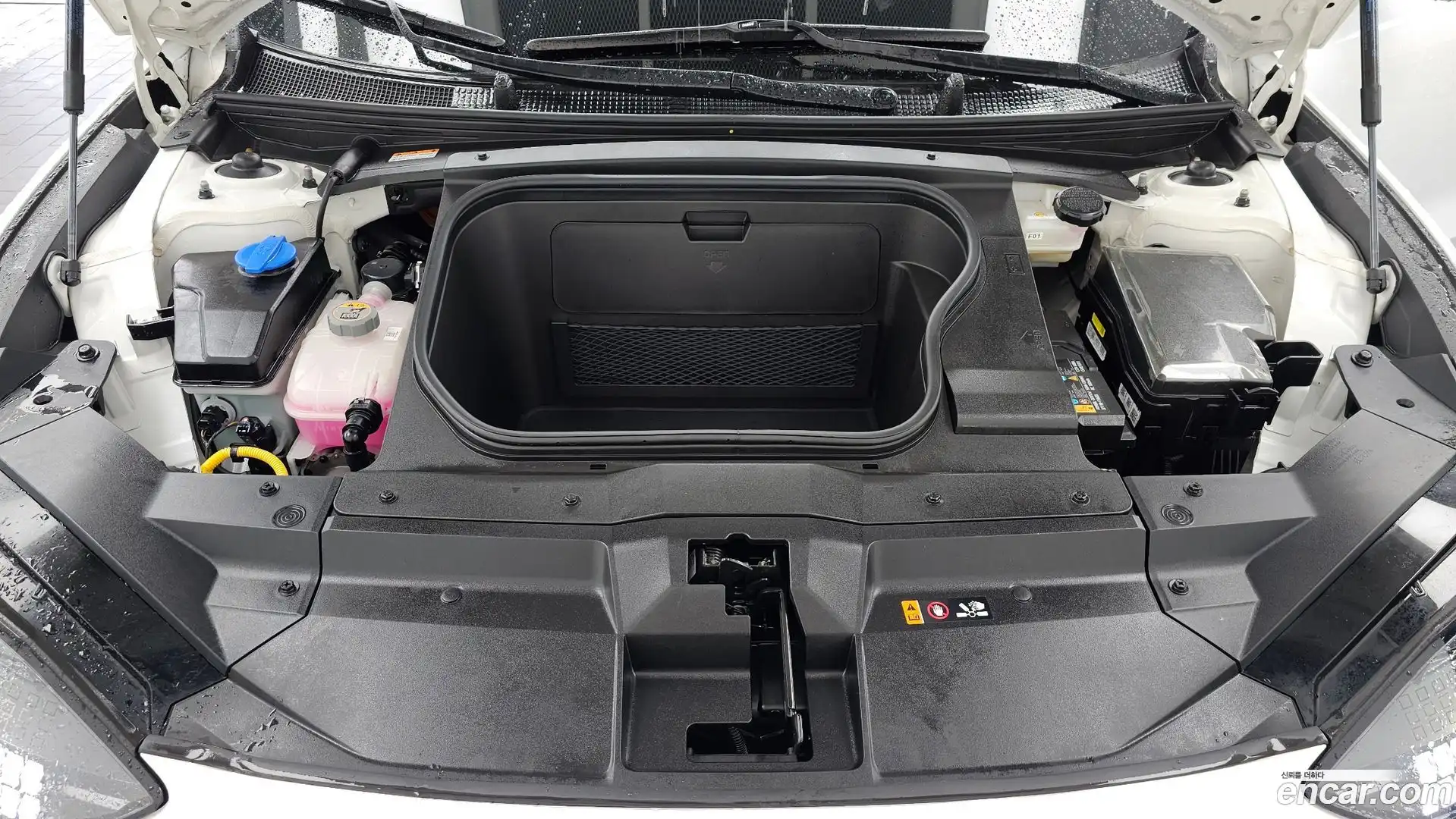 Ioniq6 Hyundai 2023.11-OUTER-006