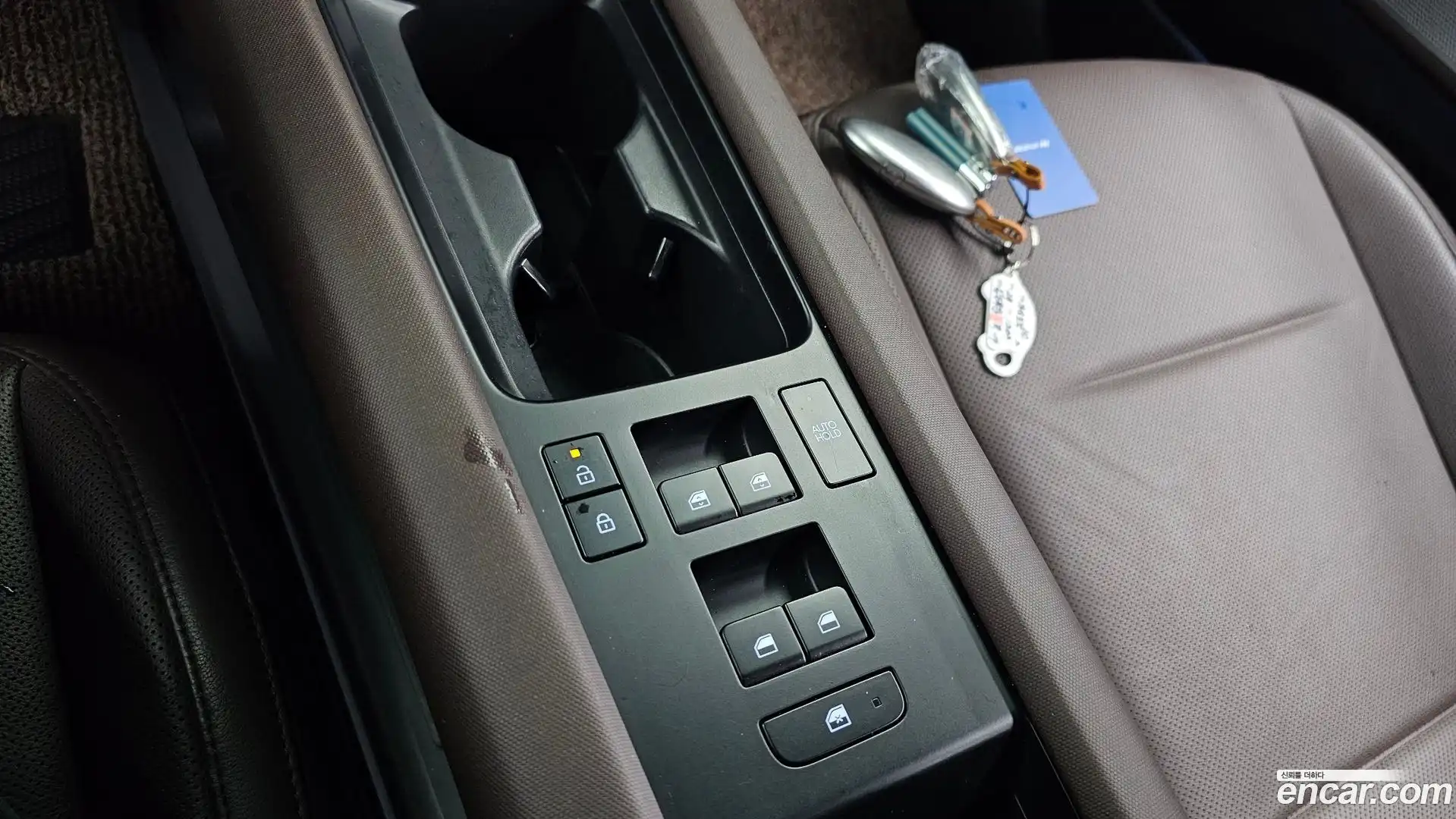Ioniq6 Hyundai 2023.11-INNER-009