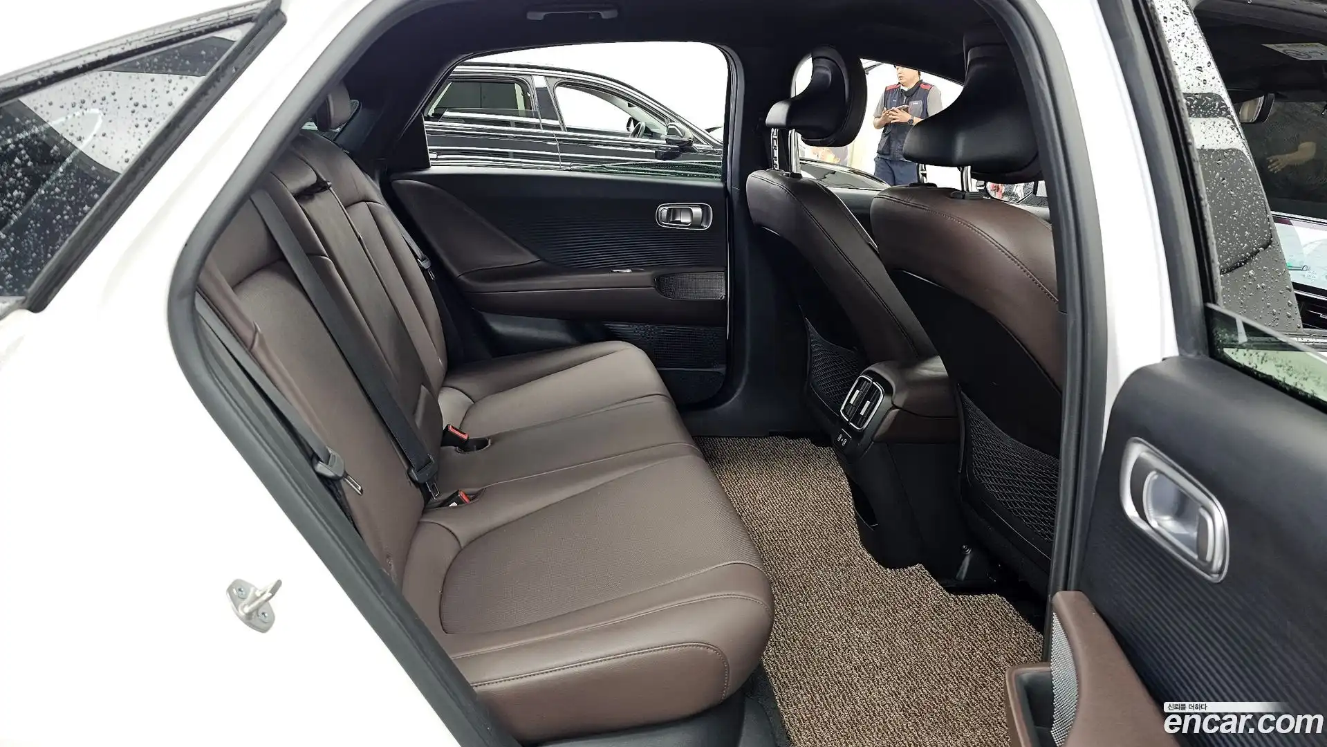 Ioniq6 Hyundai 2023.11-OPTION-016
