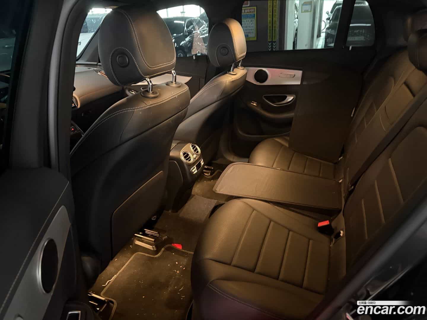 EQC Mercedes-Benz 2020.9-OUTER-005