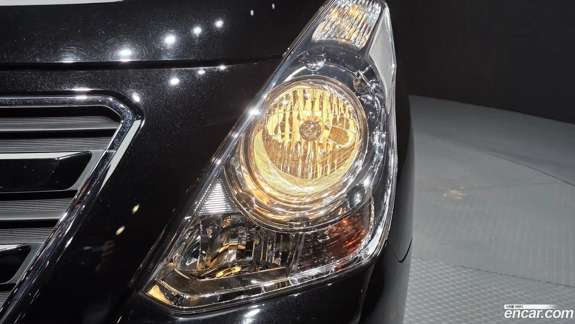 Starex Hyundai 2016.6-OUTER-032