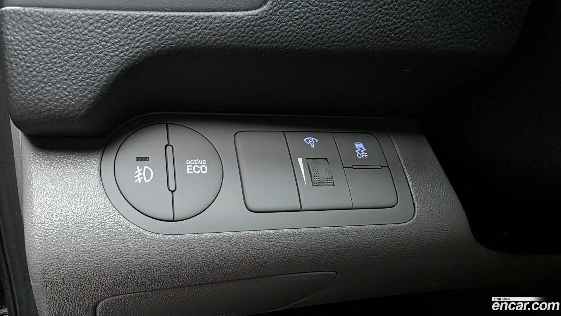 Starex Hyundai 2016.6-OPTION-047