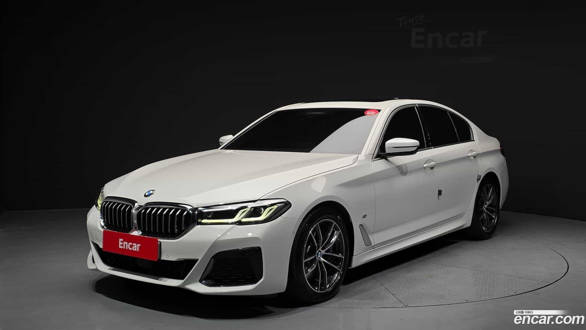 5-Series BMW 2022.1-OUTER-001