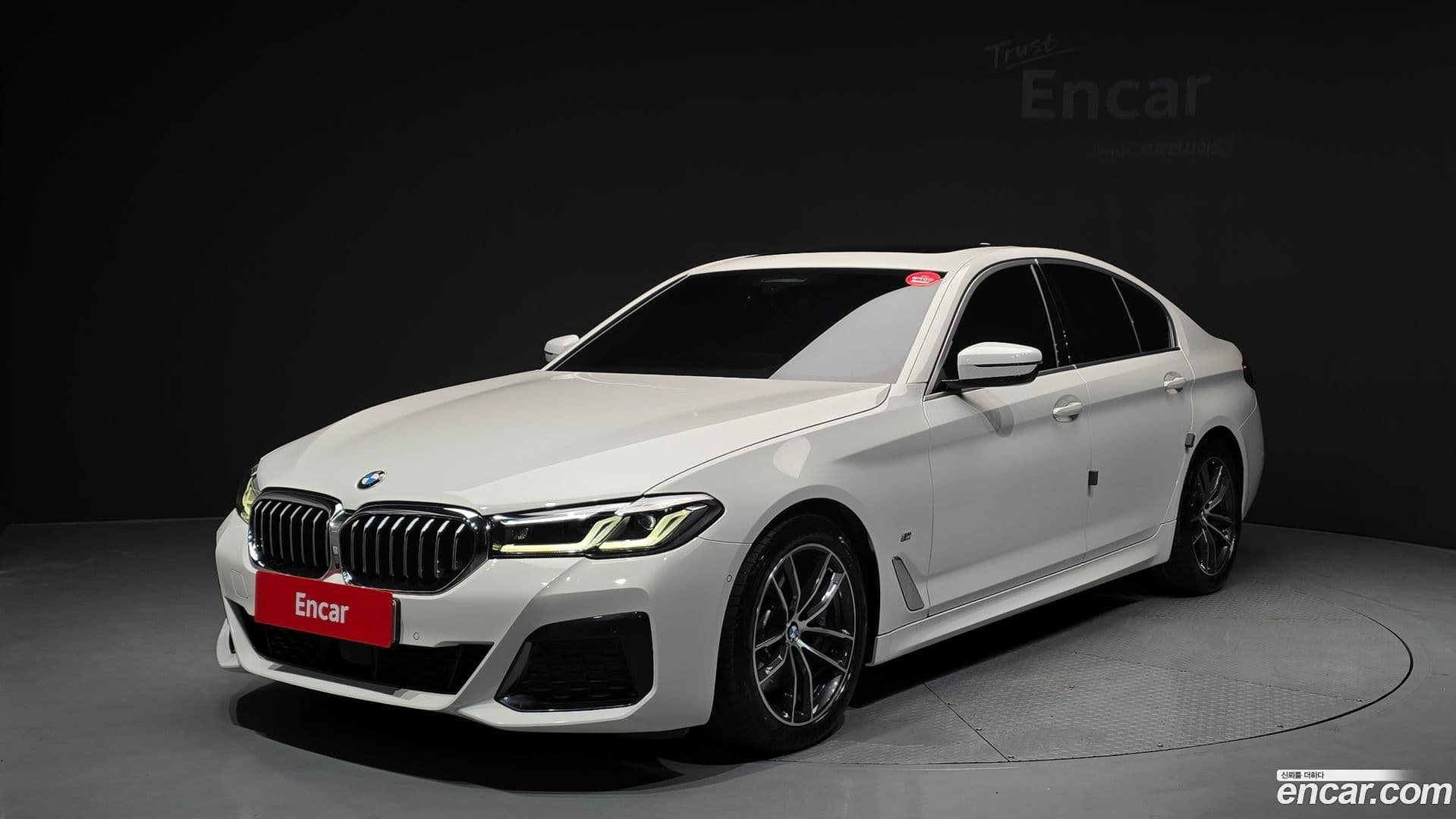 Main__Slider__Photo:5-Series BMW 2022.1-0