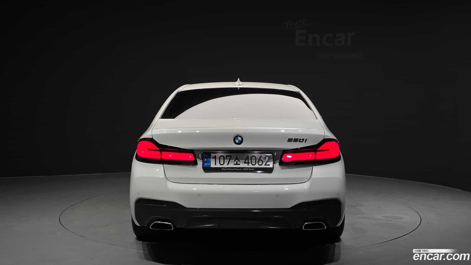 5-Series BMW 2022.1-OUTER-004