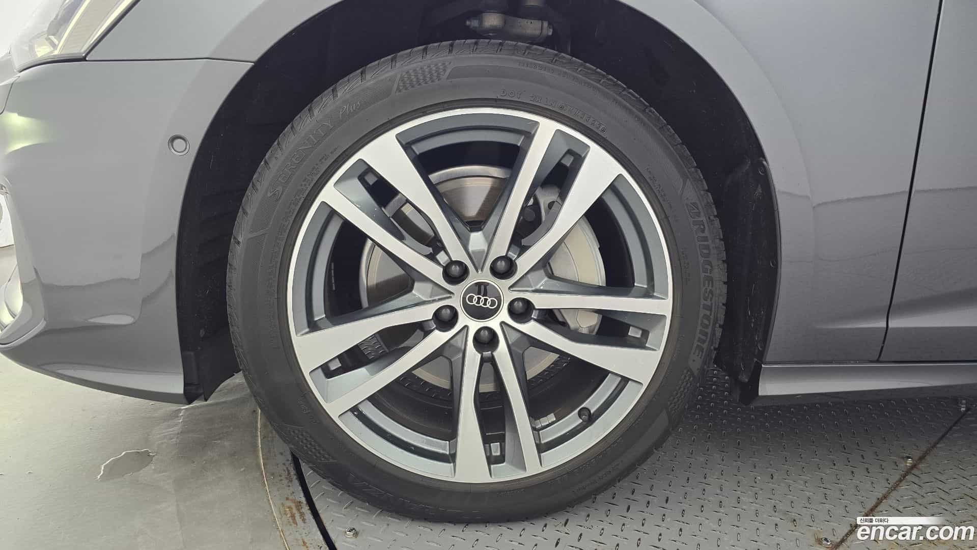 A6 Audi 2021.9-OUTER-005