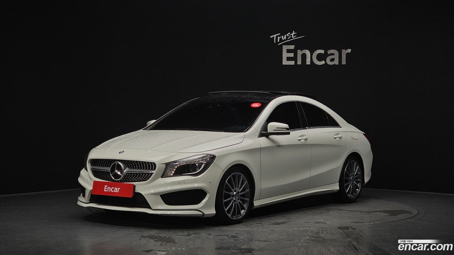 Main__Slider__Photo:CLA-Class Mercedes-Benz 2016.3-0