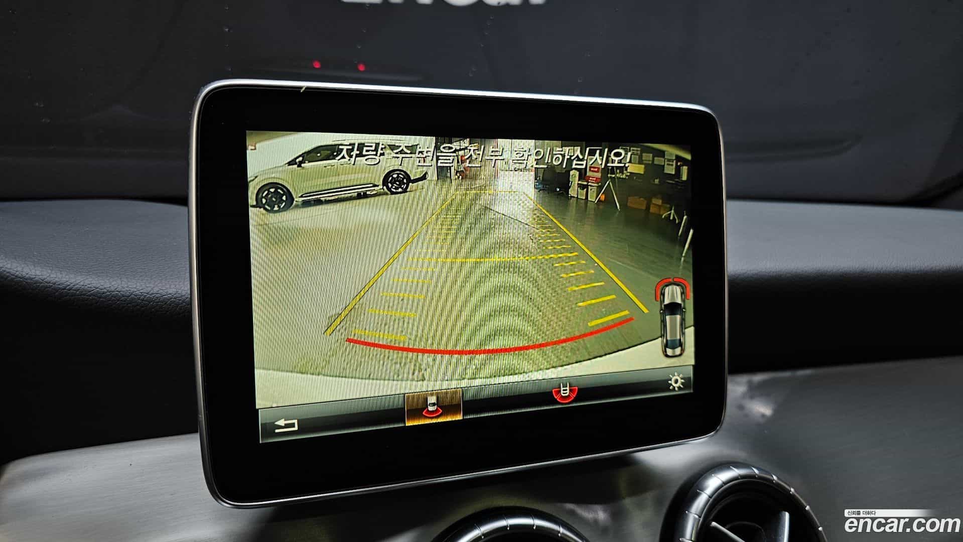 CLA-Class Mercedes-Benz 2016.3-OPTION-019