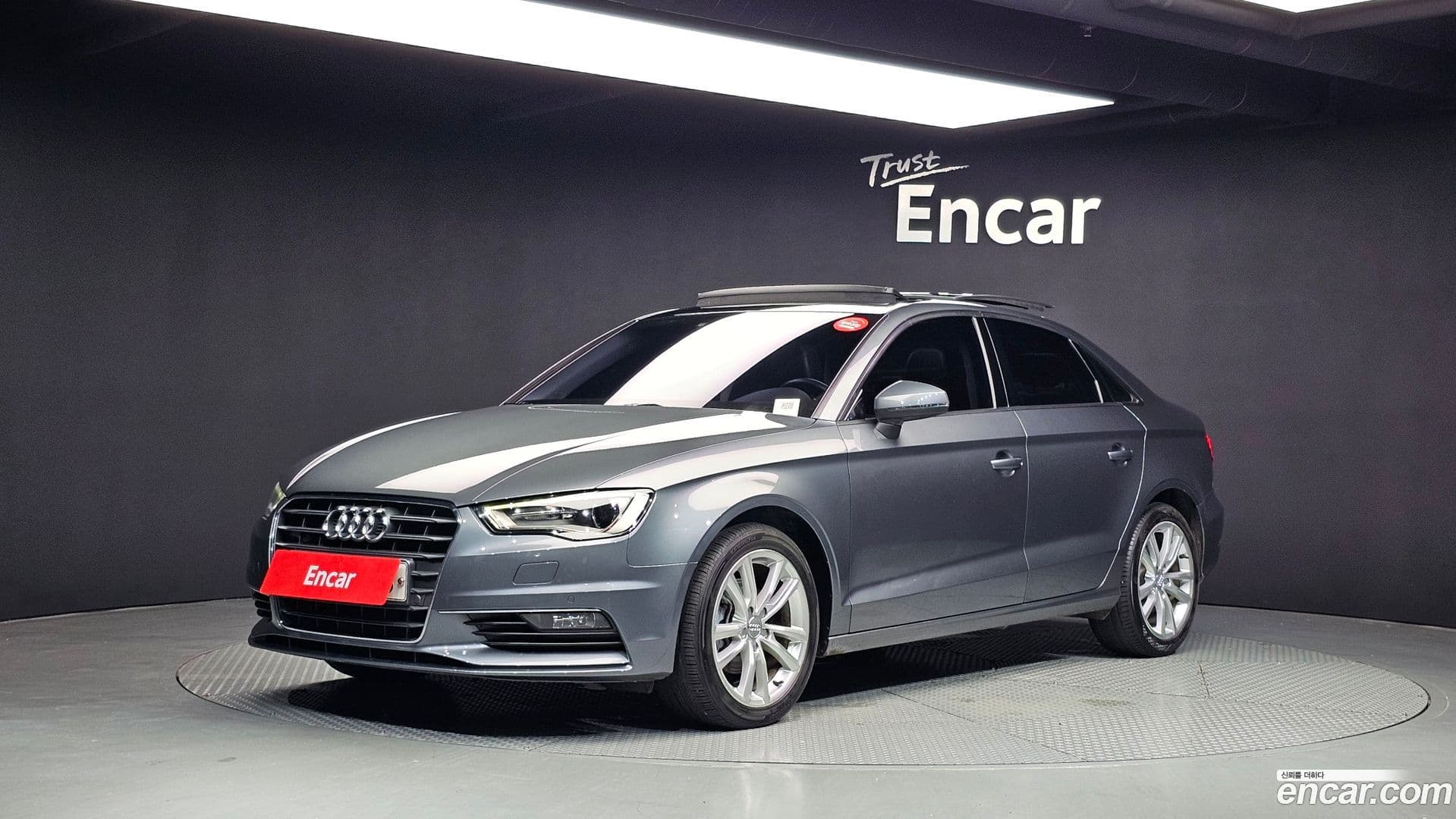 Main__Slider__Photo:A3 Audi 2016.0-0