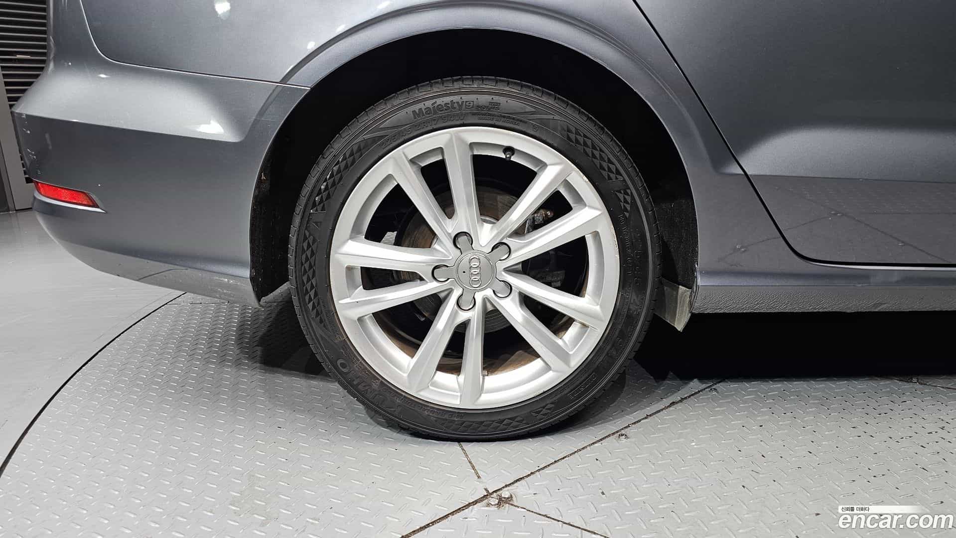 A3 Audi 2016.0-OUTER-005