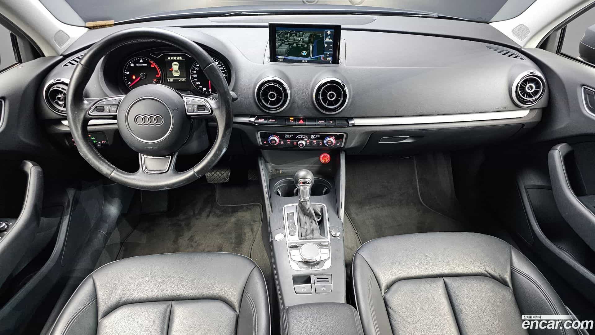 A3 Audi 2016.0-INNER-007