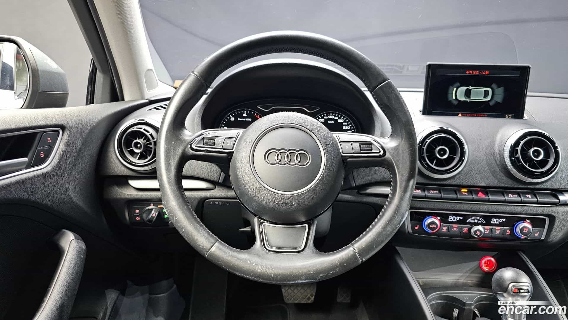 A3 Audi 2016.0-OPTION-016