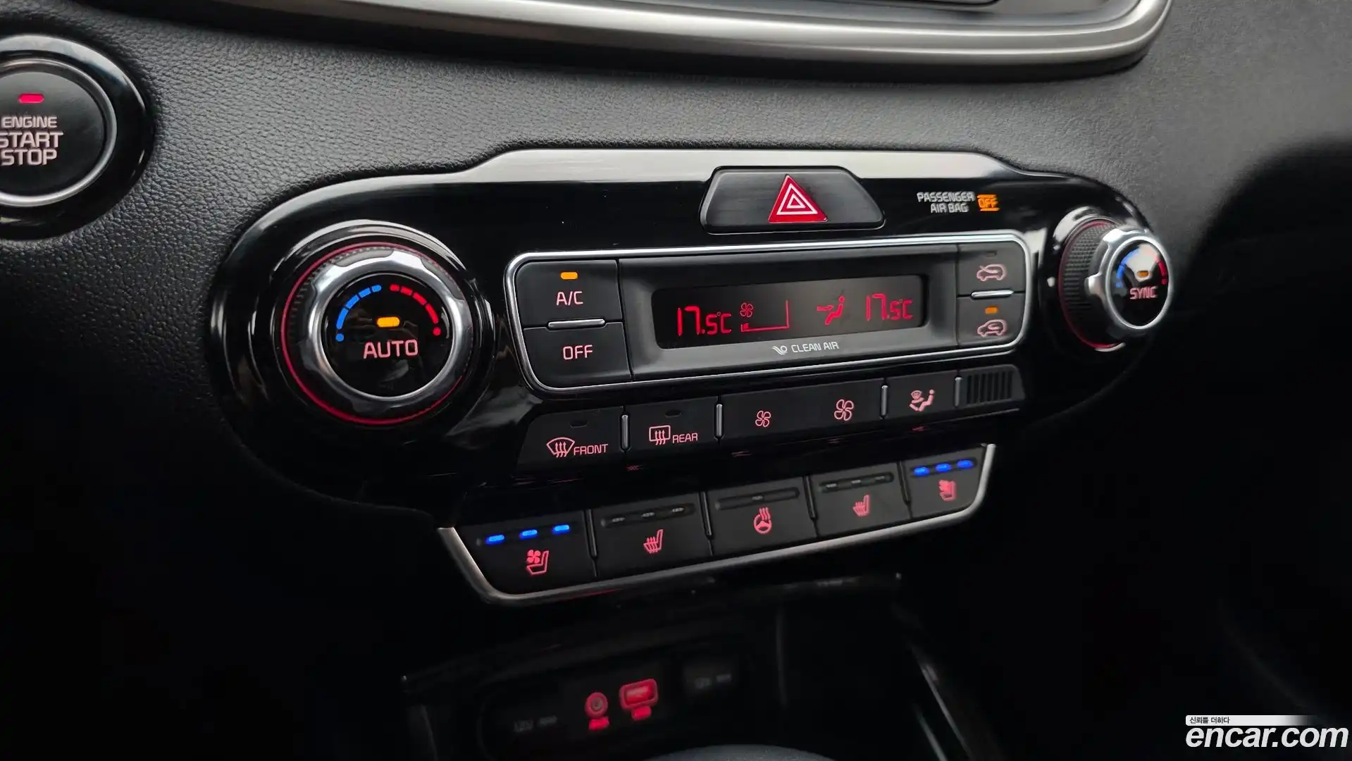 Sorento Kia 2017.8-OPTION-021