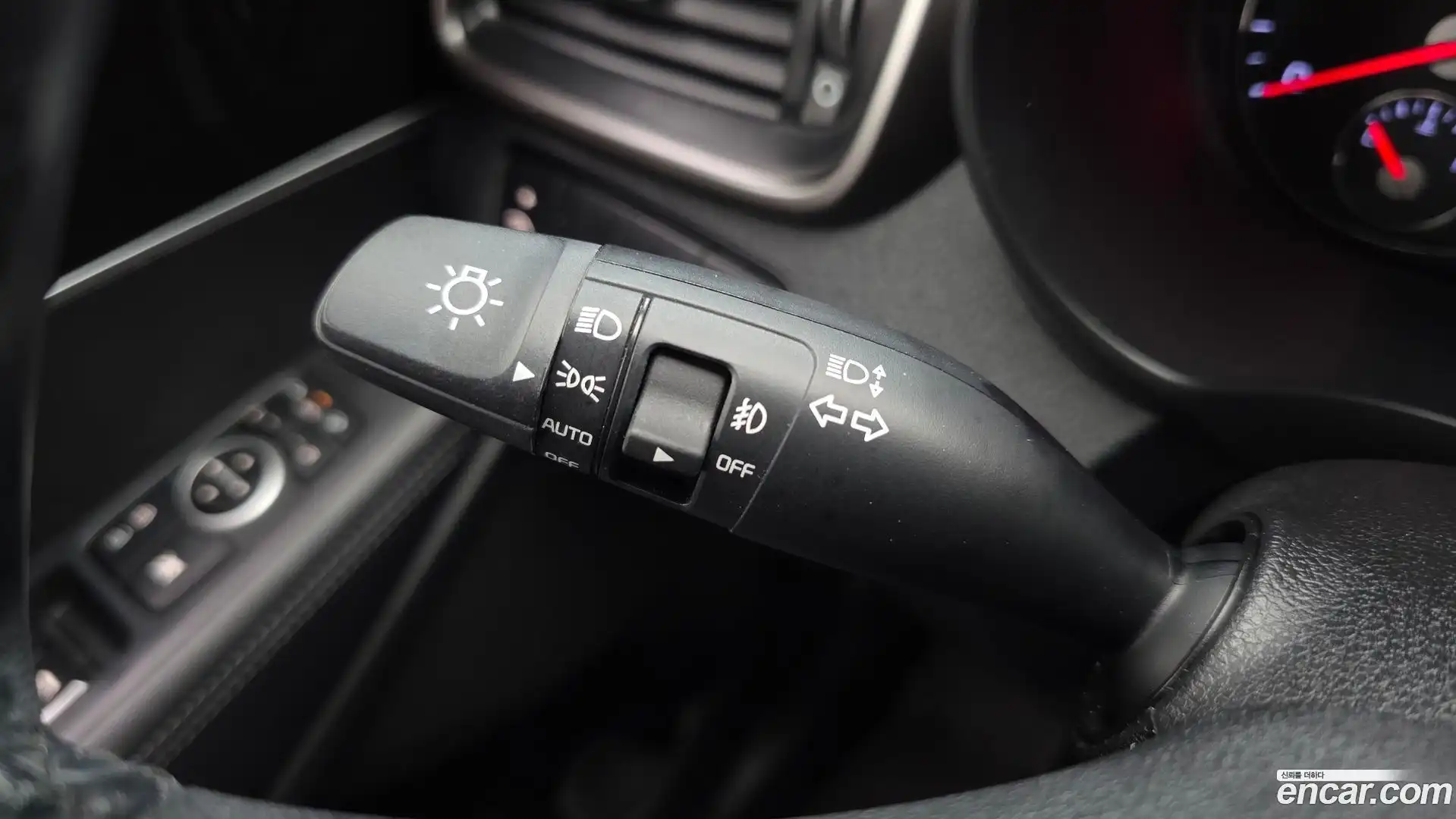 Sorento Kia 2017.8-OPTION-022