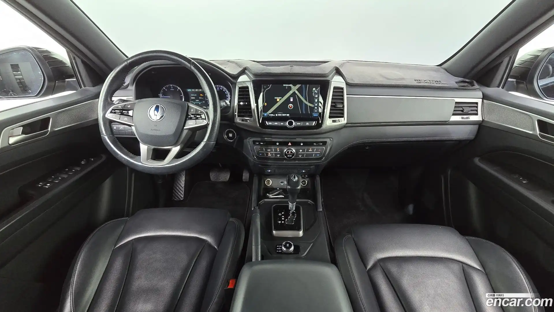 Rexton KG Mobility 2019.3-INNER-007