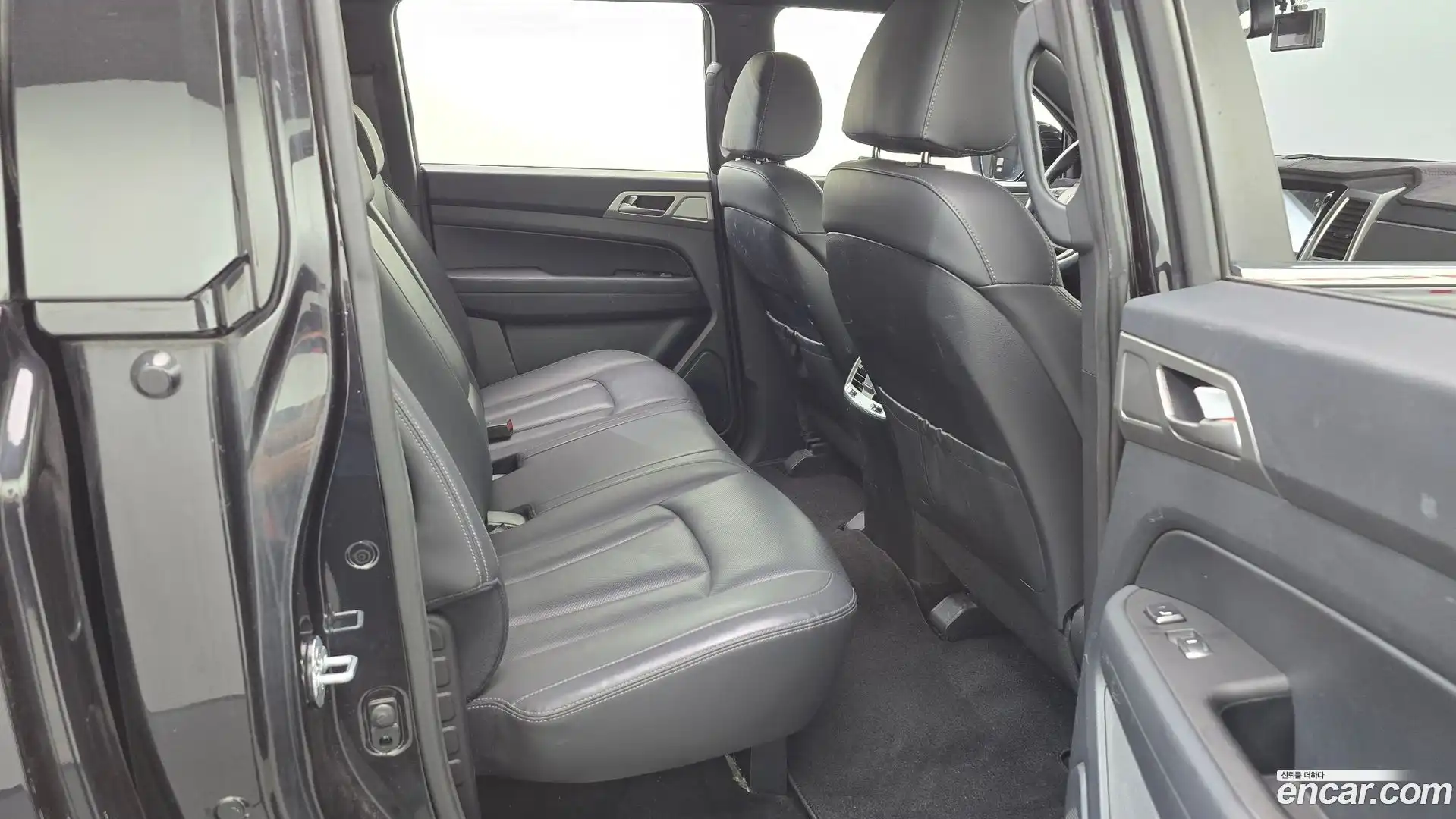 Rexton KG Mobility 2019.3-OPTION-022