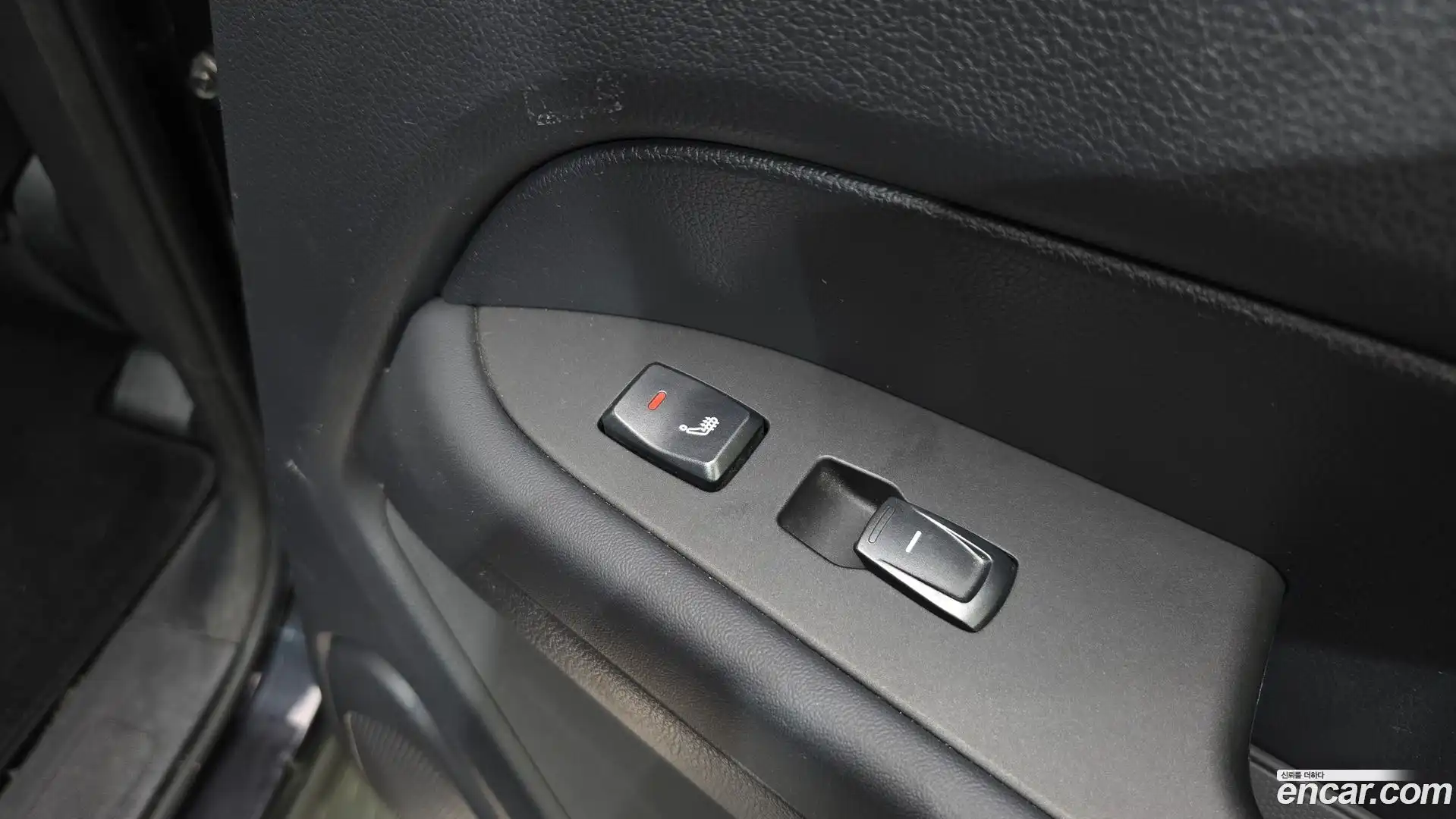 Rexton KG Mobility 2019.3-OPTION-024
