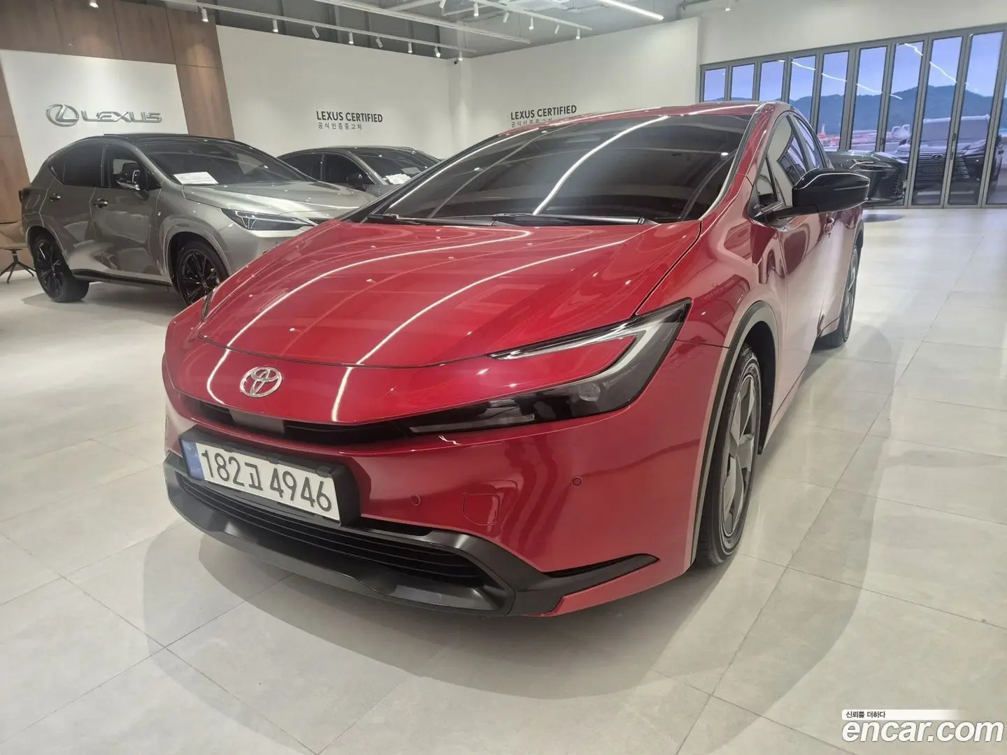 Main__Slider__Photo:Prius Toyota 2024.10-0