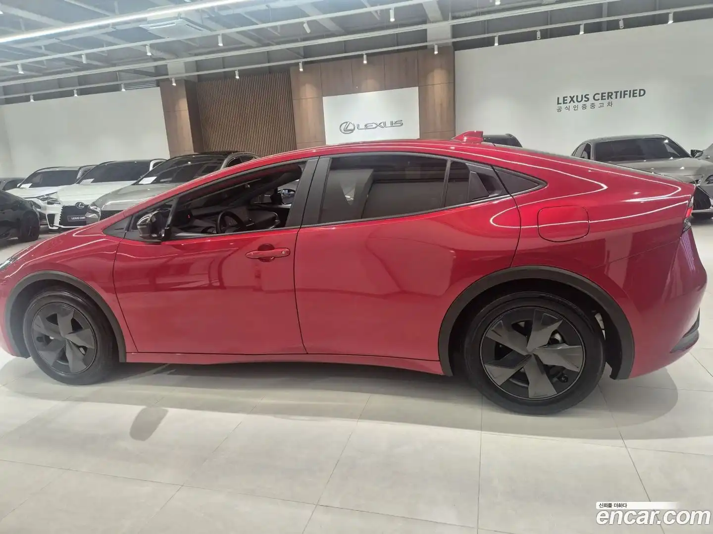 Prius Toyota 2024.10-OPTION-017