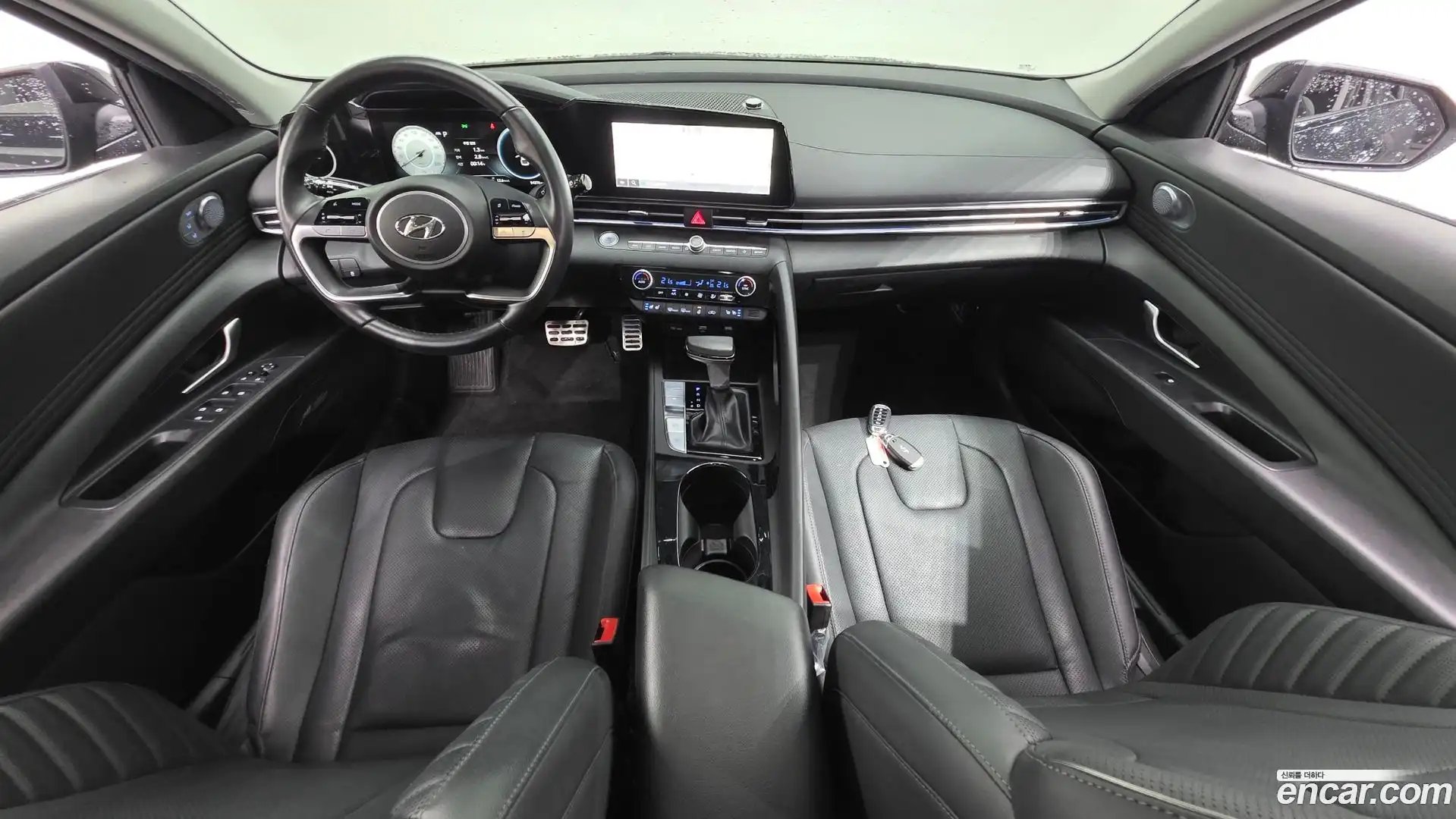 AVANTE Hyundai 2020.4-INNER-007