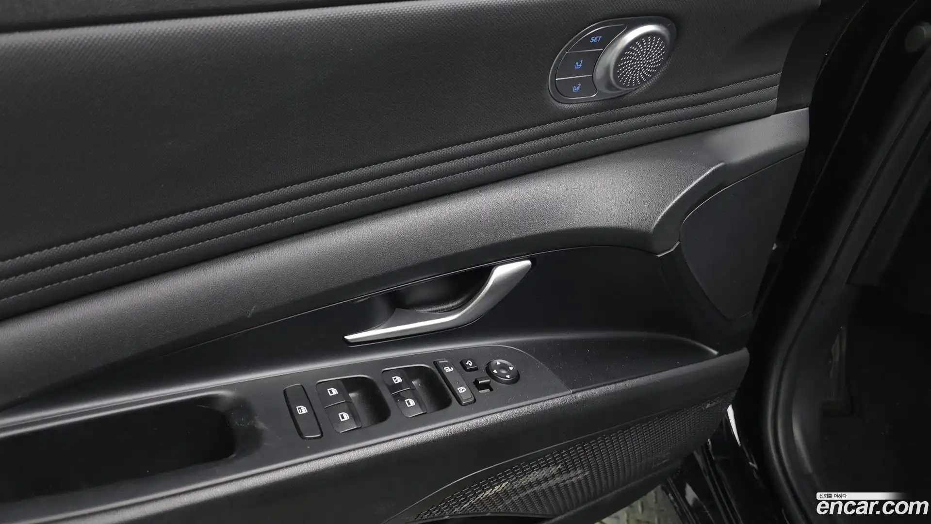 AVANTE Hyundai 2020.4-OPTION-022