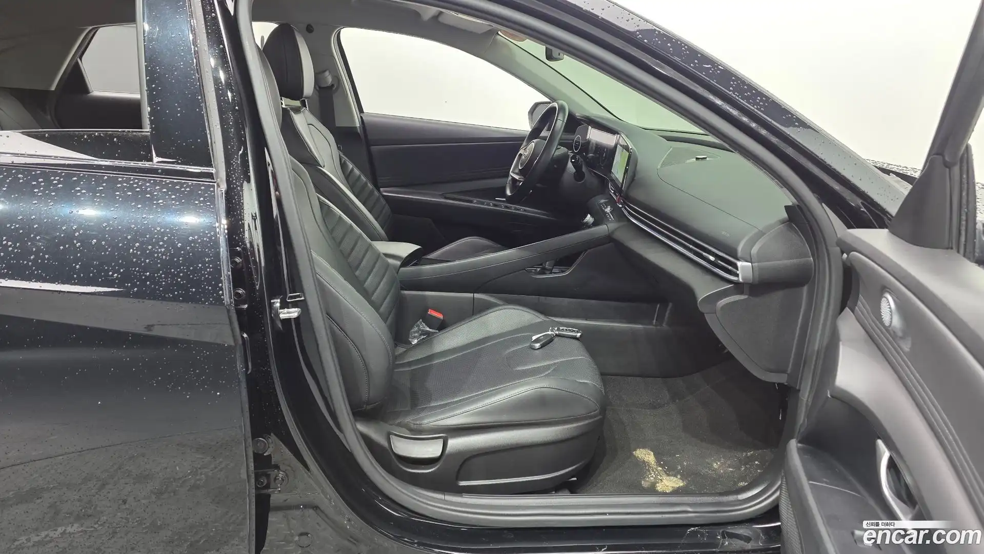 AVANTE Hyundai 2020.4-INNER-036