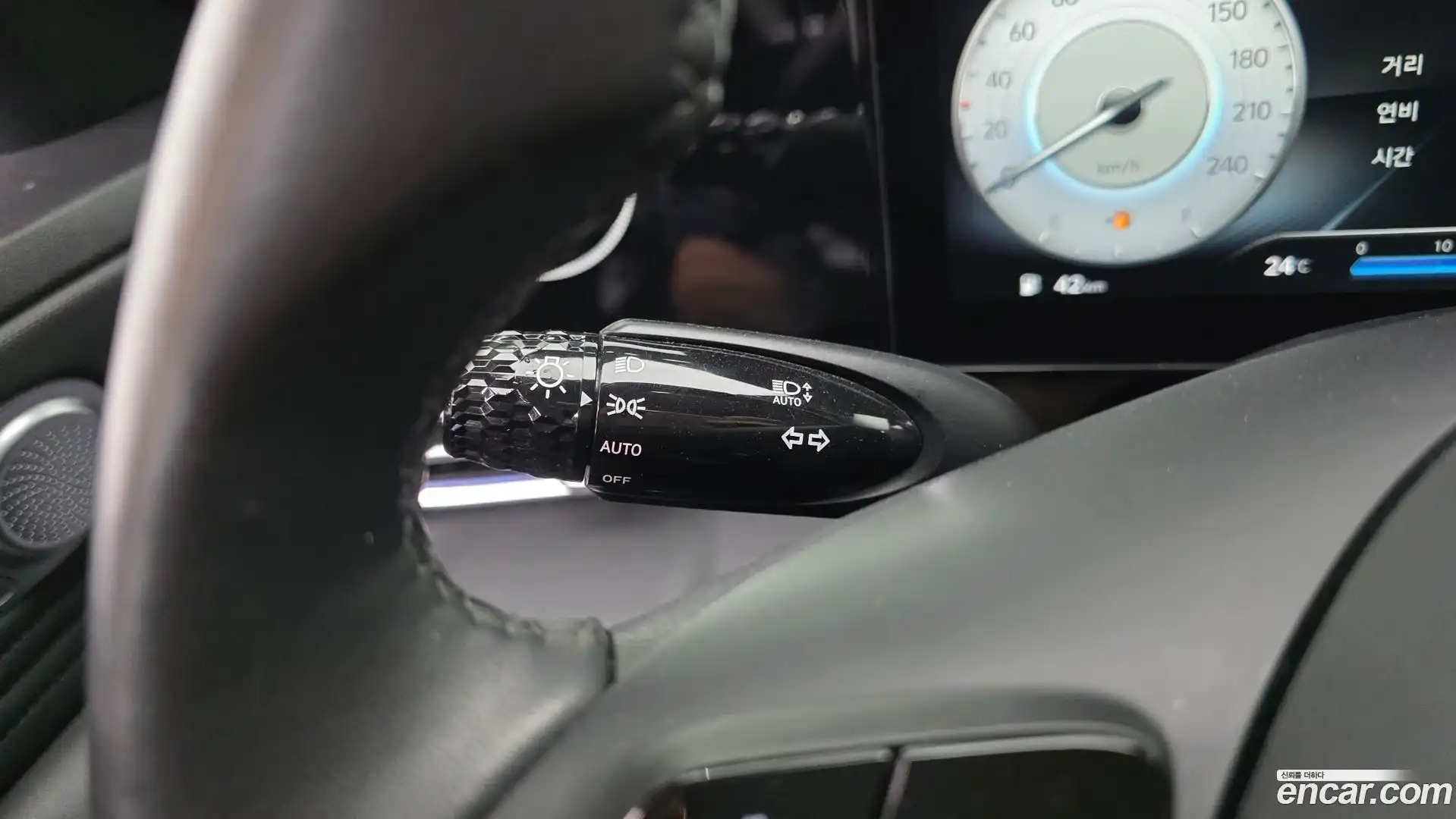 AVANTE Hyundai 2020.4-OPTION-041