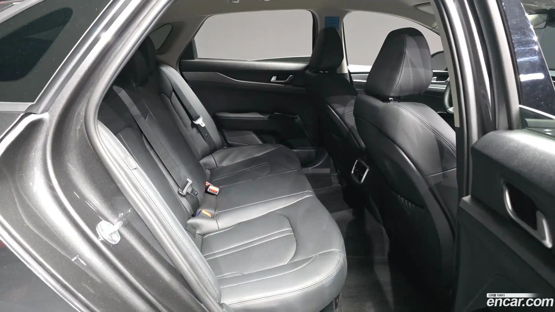 K5 Kia 2023.11-OPTION-016