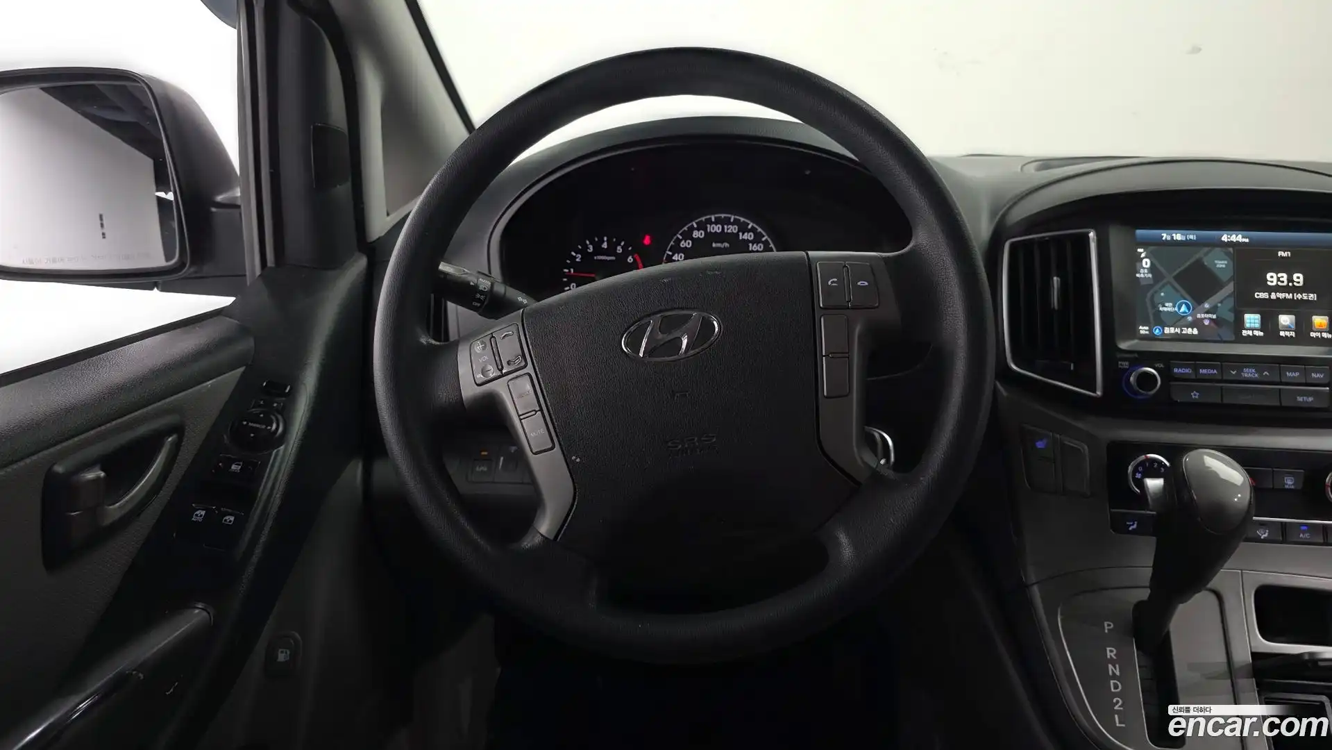 Starex Hyundai 2018.7-OPTION-017