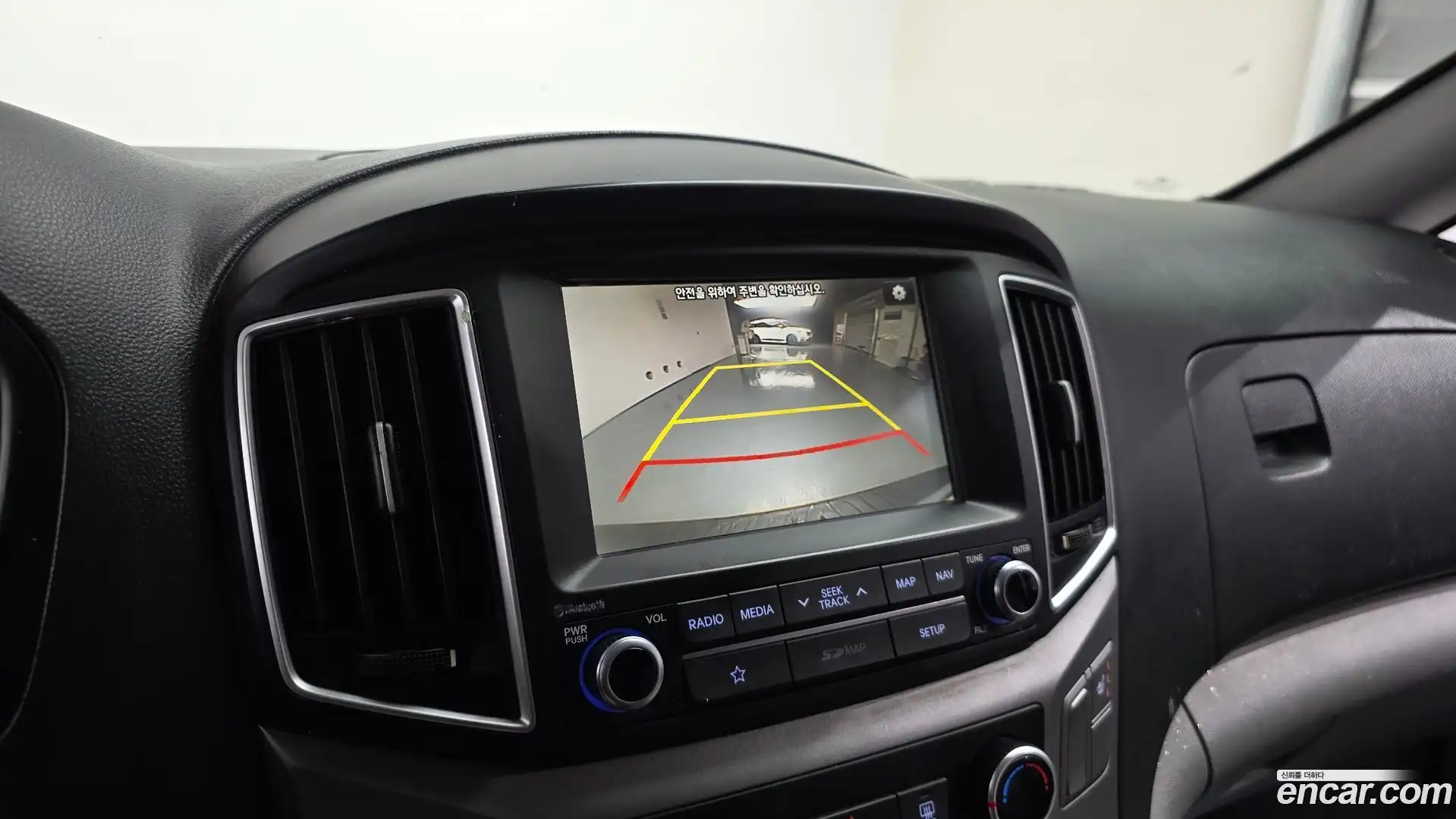 Starex Hyundai 2018.7-OPTION-019