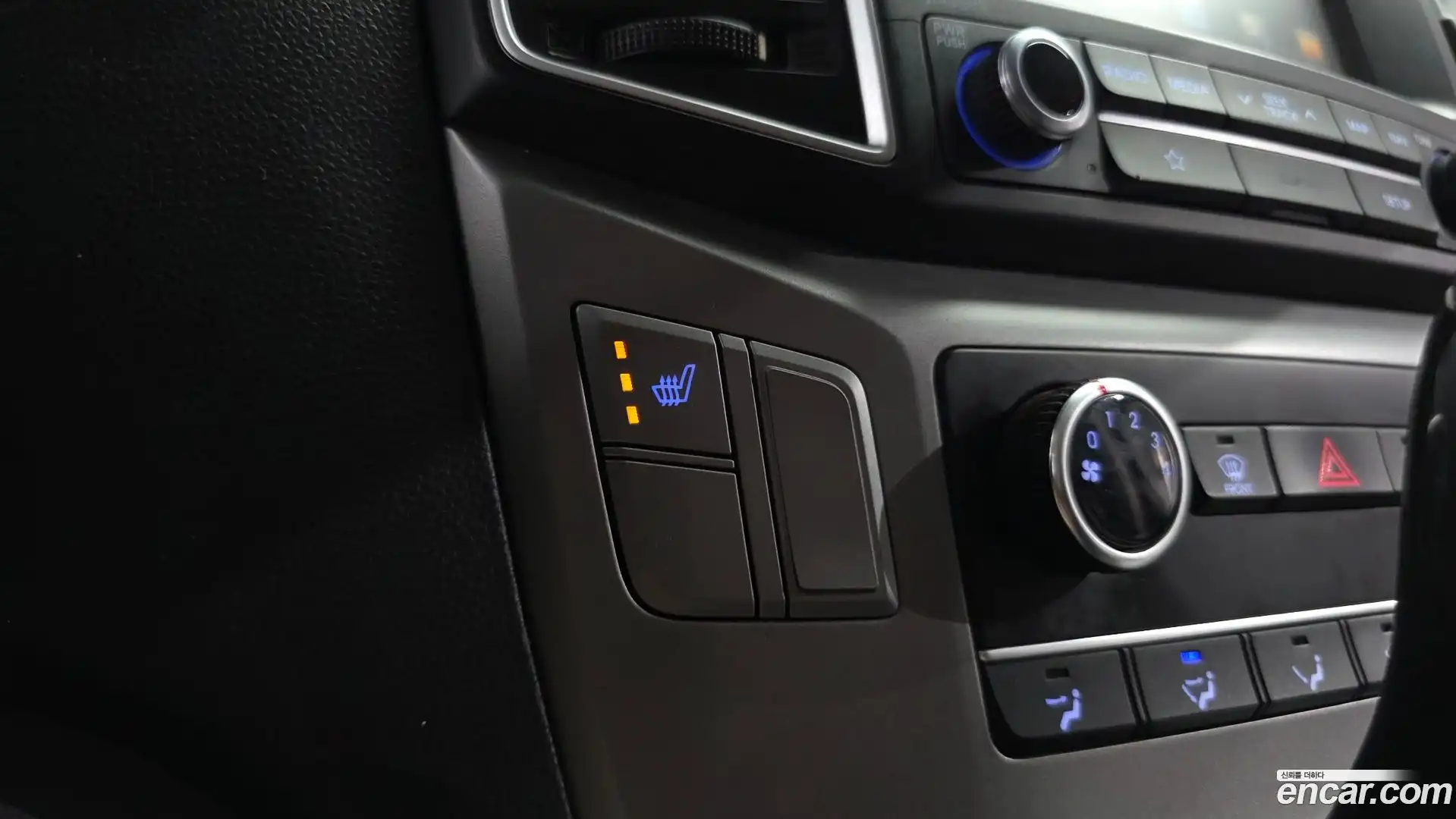 Starex Hyundai 2018.7-OPTION-022