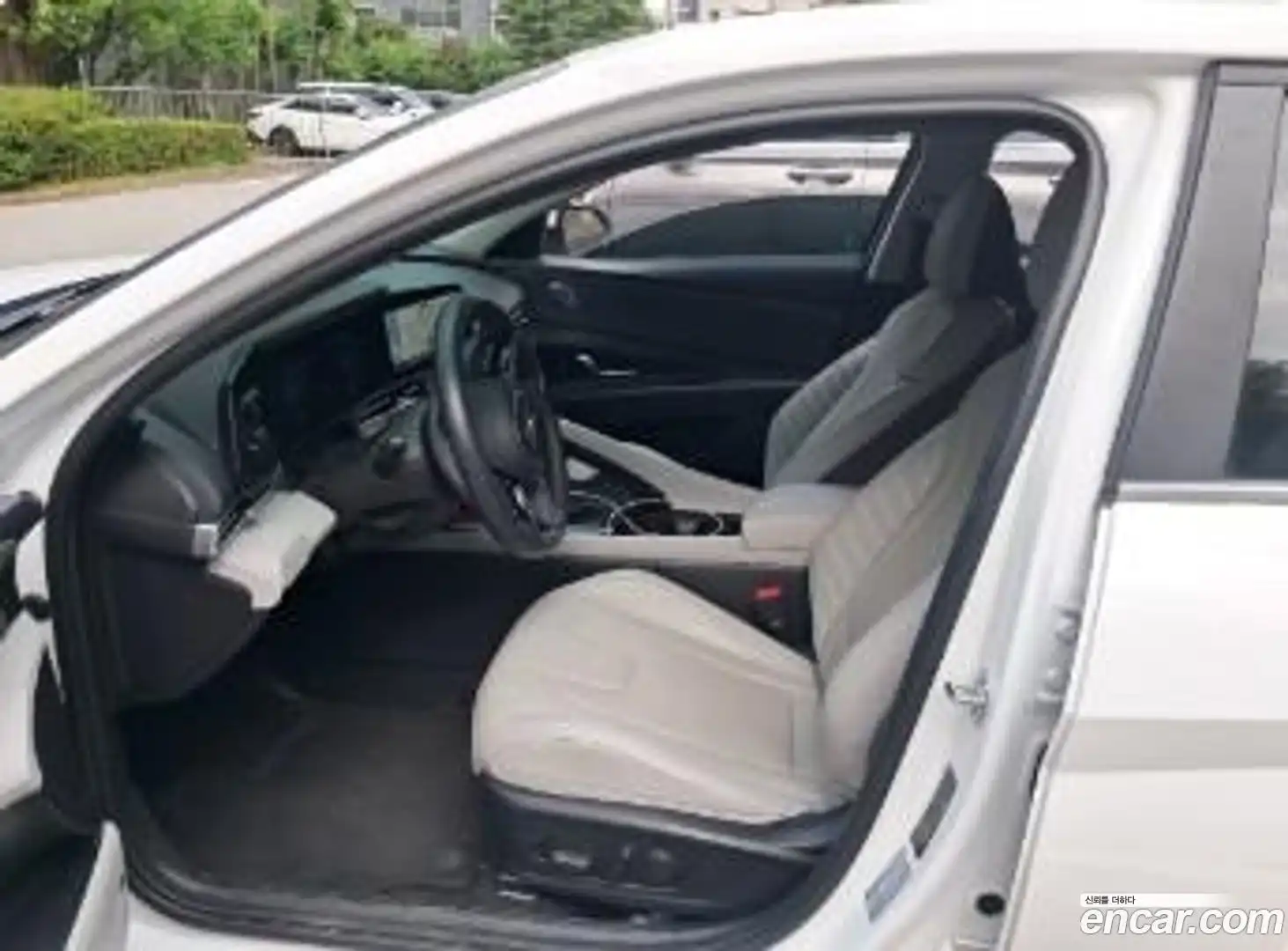 AVANTE Hyundai 2022.1-OPTION-015