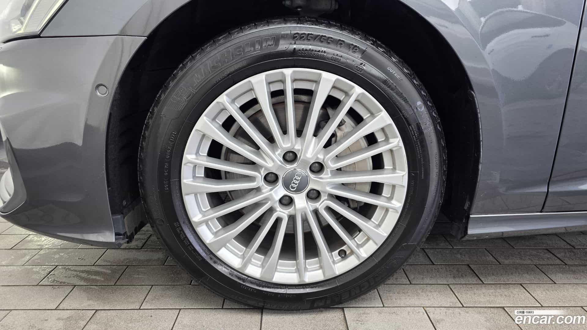 A6 Audi 2019.10-OUTER-005