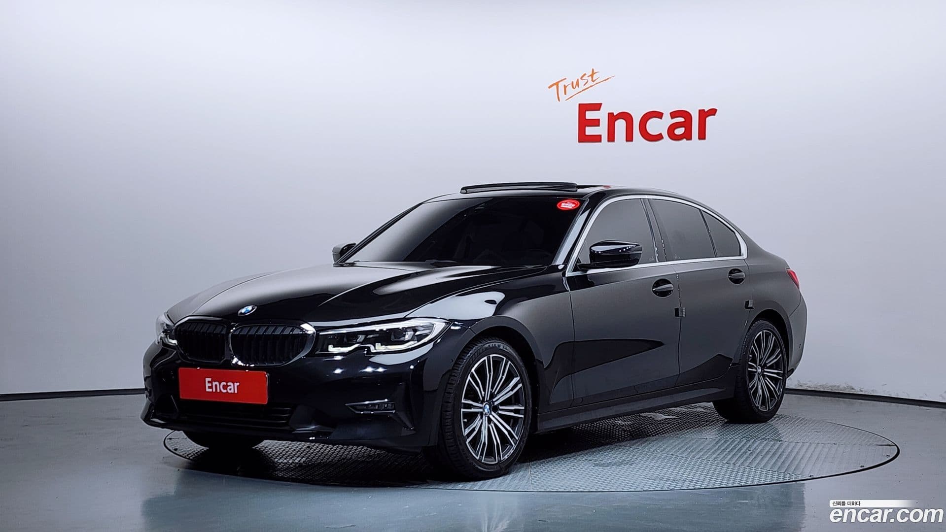 Main__Slider__Photo:3-Series BMW 2019.7-0