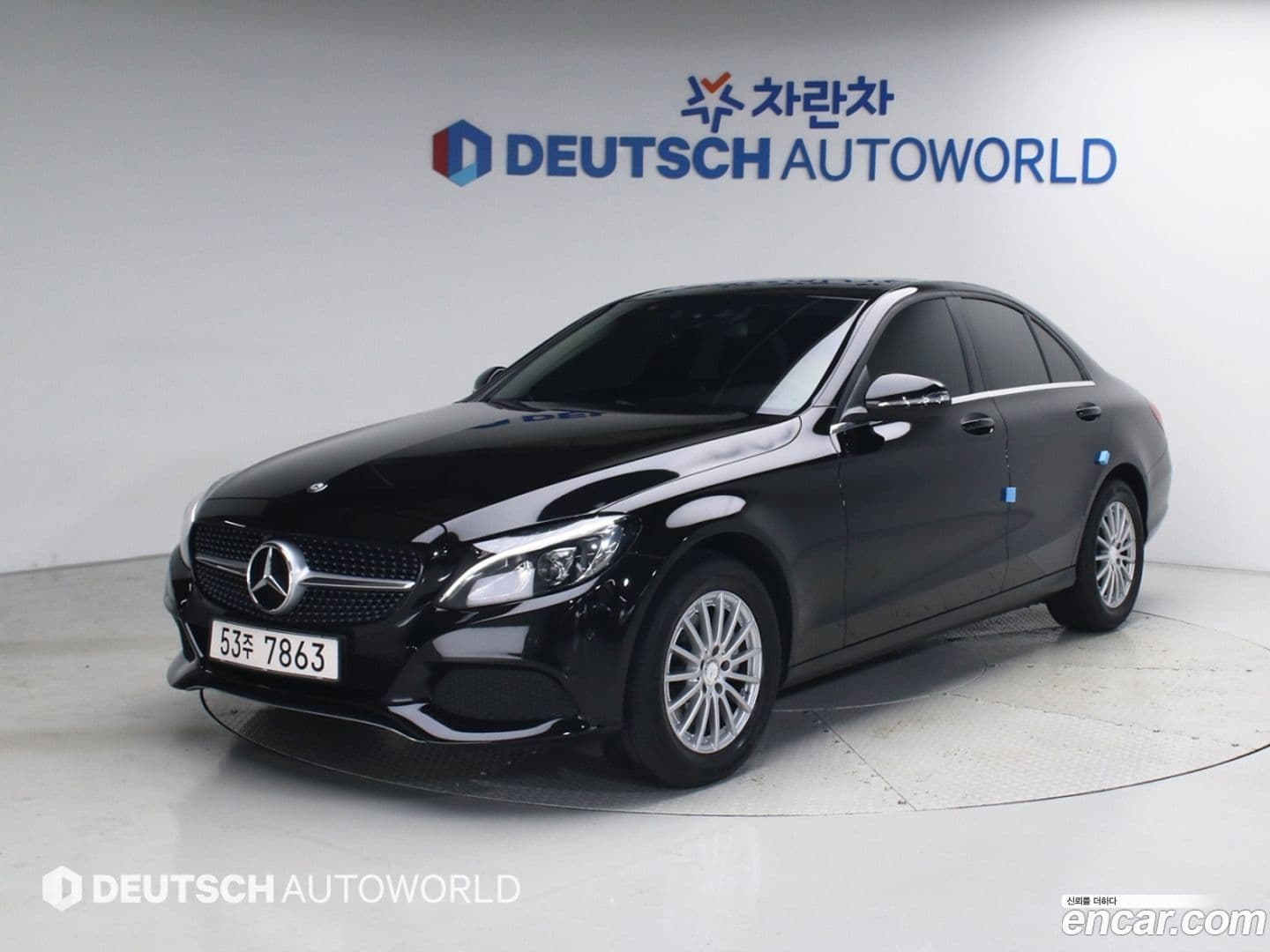 Main__Slider__Photo:C-Class Mercedes-Benz 2015.3-0