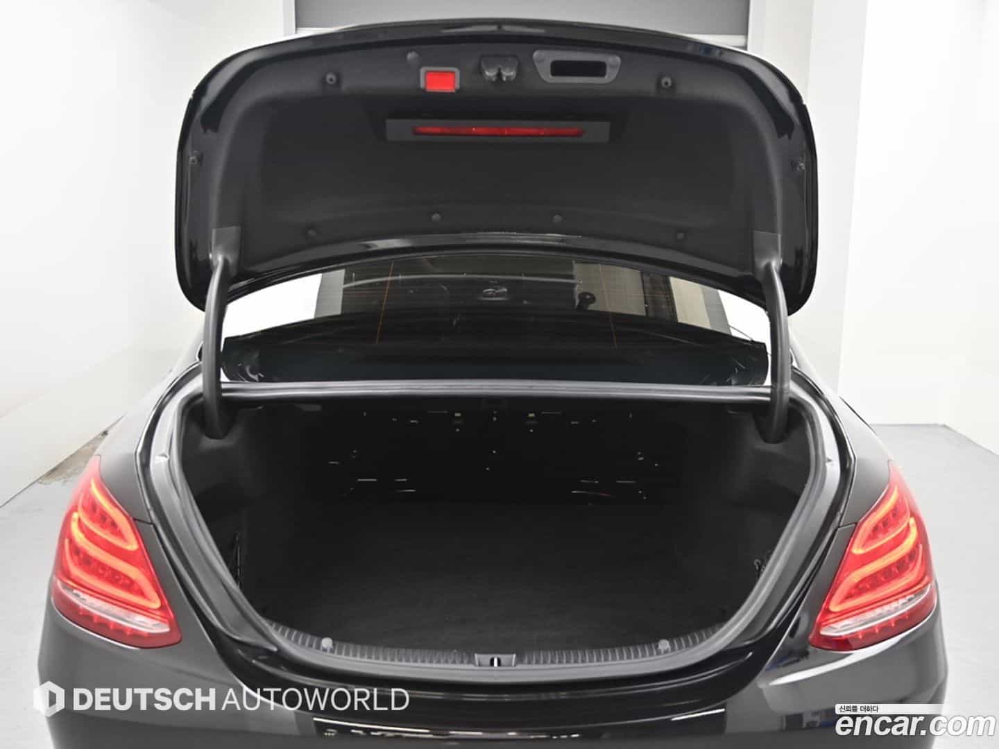 C-Class Mercedes-Benz 2015.3-OPTION-023
