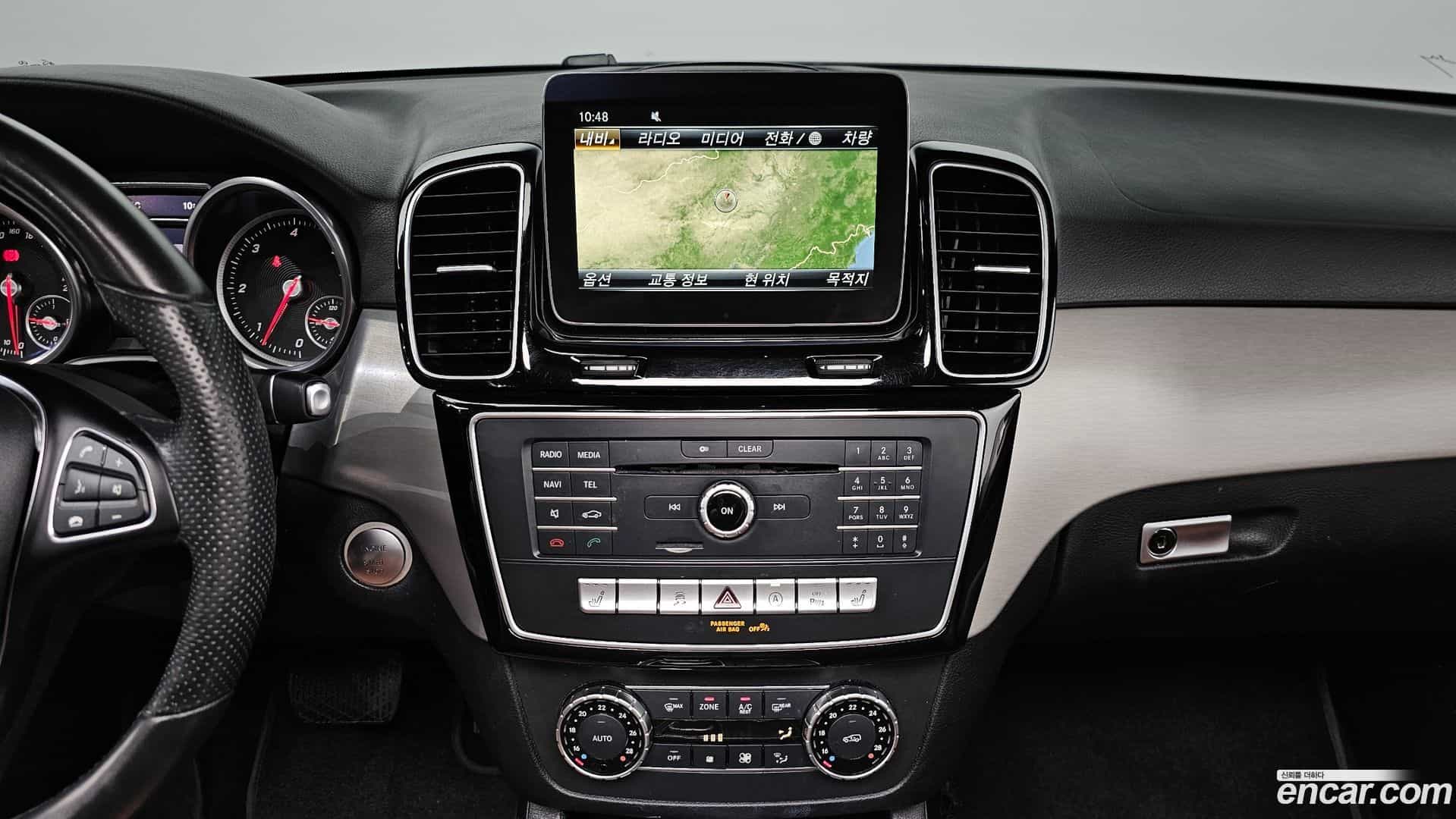 GLE-Class Mercedes-Benz 2018.8-OPTION-020