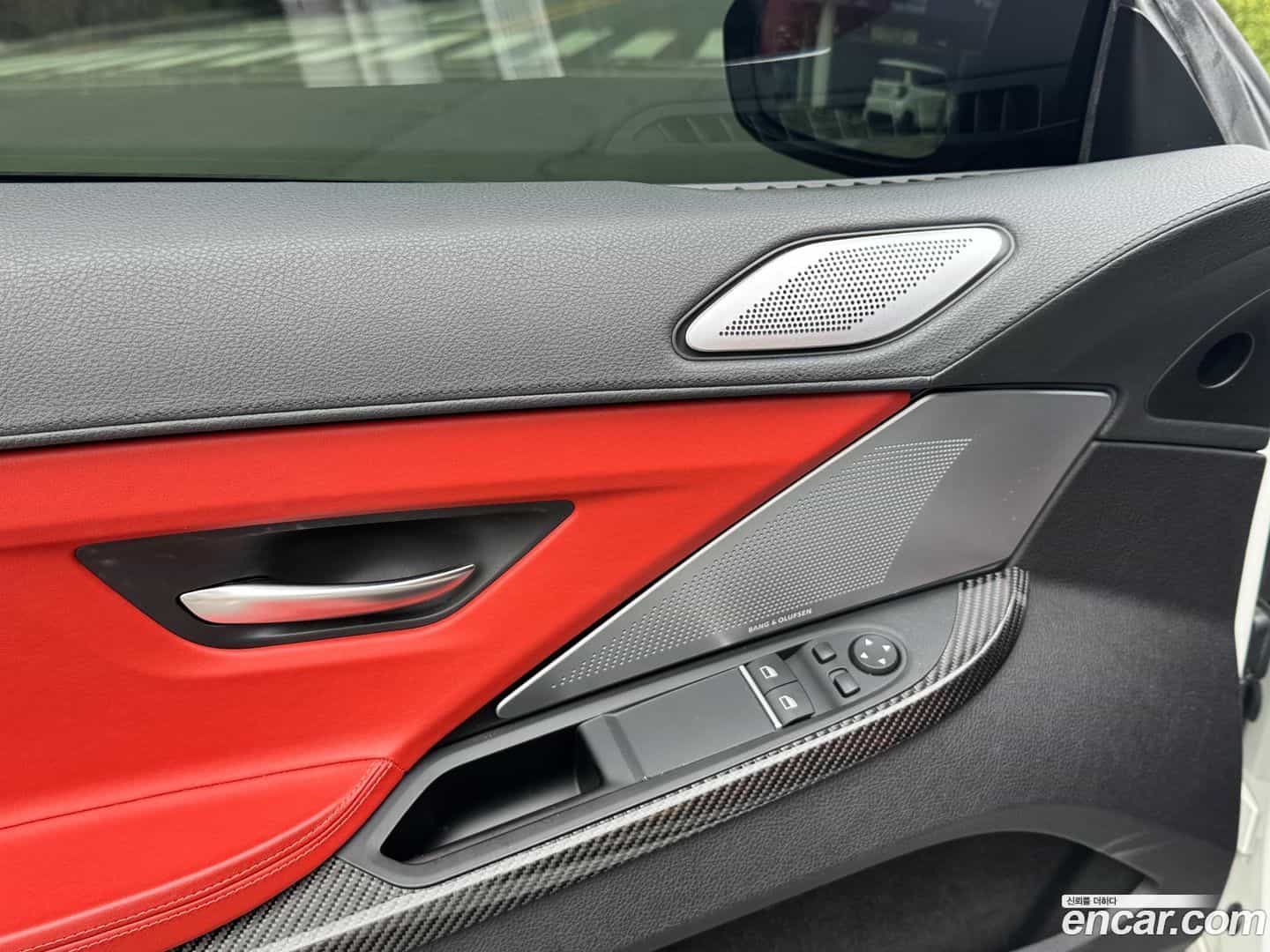 M6 BMW 2016.11-INNER-010